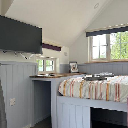 1Lochness Glam Lodges Инвернес Екстериор снимка
