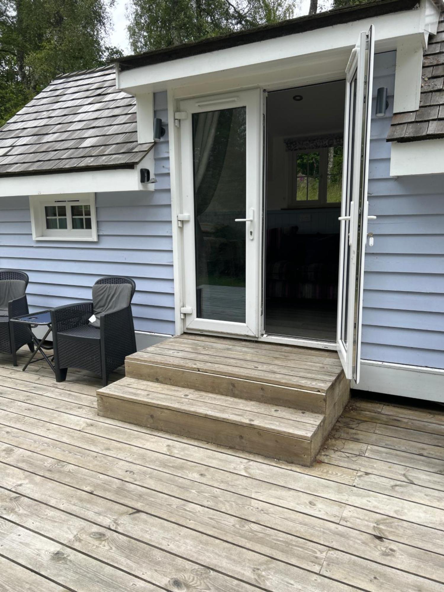 1Lochness Glam Lodges Инвернес Екстериор снимка